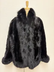 2025年最新】ミンクポンチョの人気アイテム - メルカリ