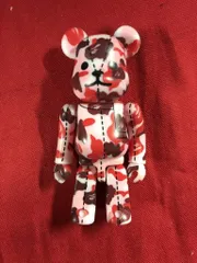 MEDICOMTOY BE@RBRICK A BATHING APE 28TH ANNIVERSARY BAPE(R) CAMO #4 ピンク/白/赤/茶 100%のサムネイル