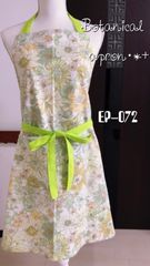 makaron♡出品です。 新品未開封】ミシェルマカロン フラワーチョーカーニット