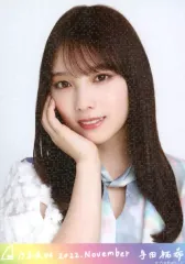 【中古】生写真(乃木坂46) 与田祐希/バストアップ・真夏の全国ツアー2022衣装・ホログラム仕様/スーパーレア/「乃木坂46 2022.November」乃木コレ ランダム生写真