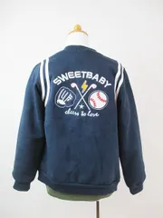 キッズカジュアルジャンパー　130サイズ　秋　冬　男の子　アウター　パーカー　ベースボール　かっこいい