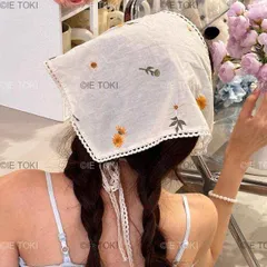 女性の韓国のファッションフローラルヘッドスカーフ 女性のためのヘアバンド シンプルな甘いバンダナ トライアングルスカーフ ヘッドバンド 夏
