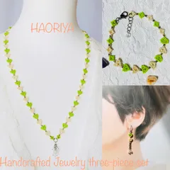 ビーズステッチネックレスブレスレットピアス3点セット　カット水晶　ハンドメイド