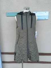 星模様ステッチフード付き中綿ジップアップベスト 　カーキ