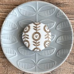 刺繍【ヘアゴム】【ポニーフック】【ブローチ】選べるパーツ　no. 34
