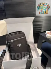 新品未使用 PRADA プラダ 三角 ショルダーバッグ-WTO輸入1-QJ71