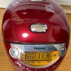TOSHIBA 東芝 炊飯器 RC-6XH レッド 3.5合炊き 予約機能付き 中古品