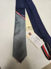 2025年最新】THOM BROWNE メンズ ネクタイの人気アイテム - メルカリ