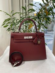 【新品同様品】HERMES エルメス ケリー 28 外縫い Miss You ミスユー グレネムッシュ ルージュアッシュ シルバー金具 D刻印 コンビステッチ 中古 ハンドバッグ ショルダーバッグ 2WAYバッグ レディース 女性用 ブランド レザー レッド