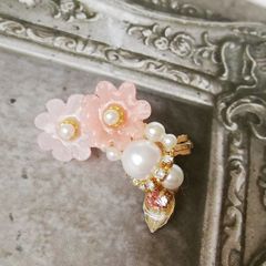 【iイヤーカフ】花 フラワー ピンク スワロフスキー 可愛い 片耳