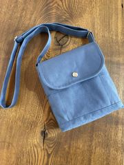 倉敷帆布　フラップ付きミニショルダーバッグ　サコッシュ　 くすみカラー（ブルー）