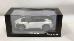 bz4X TOURING ミニカー クリスタルホワイトパール ミニカー - メルカリ