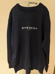 2025年最新】givenchyパーカーの人気アイテム - メルカリ