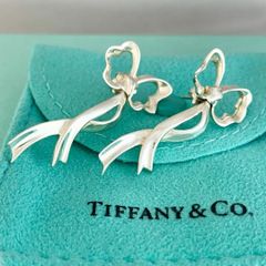 sale！Tiffany & Co. リボン型ピアス YG750ダイヤ - メルカリ