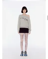 YOUHEE オフショルダー スウェットシャツ