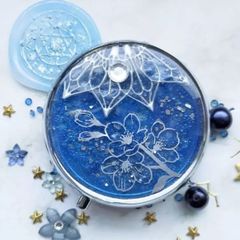 瑠璃銀のピルケース　ハンドメイドピルケース　ハンドメイドレジン　レジン　小物入れ　桜