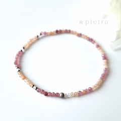 ピンクトルマリンとオレンジムーンストーンとホワイトトパーズのスリムゴムブレスレット*　天然石/誕生石/2mm/ステンレス