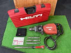 【デモ機・ジャンク品・メンテナンスランプ点灯】HILTI TE-1000AVR 解体ハンマー 付属品・ケース有 現状品【返品交換不可】（キ-29）