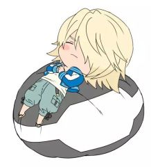 [중고] 배지 핀스 (캐릭터) 이반 카렐린 [페타리 와펜 극장판 TIGER & BUNNY -The Rising- Vol.2]