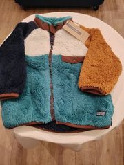 Item thumbnail for item 407640ff-8aa7-493f-bd2b-8e5fb7f8d575