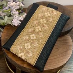 ☆ハンドメイド☆インド刺繍リボン☆ティッシュケース☆①ホワイトデー　プレゼント