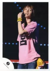 【中古】生写真(ジャニーズ) Kis-My-Ft2/玉森裕太/ライブフォト・膝上・Tシャツピンク・左手顔横・目線右上/公式生写真