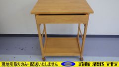 【現地引き取りのみ　リユース品】DCM　木製引き出し付きワゴン（R7－254）