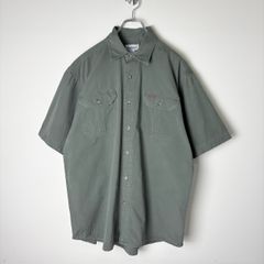 【L】00s 古着 Carhartt カーハート ワークシャツ 半袖シャツ 革パッチ ワンポイント ロゴ モスグリーン