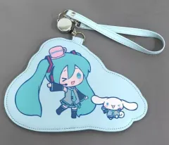 【中古】財布・パスケース 初音ミク＆シナモロール(C/ウインク) ダイカットパスケース 「楽天コレクション 初音ミク×シナモロールくじ」 B-3賞