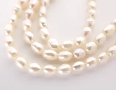 美品 淡水本真珠 3連ライスパールネックレス 43cm 3.0～3.5㎜ 淡水パール