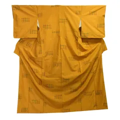 米琉紬 米沢琉球絣紬 新品 正絹 櫨染色 格子文様 身丈１６５ｃｍ トールサイズ 紬 着物 リサイクル店 (01-05-83)