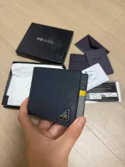 2025年最新】プラダ Prada サフィアーノマルチカラー 二つ折り