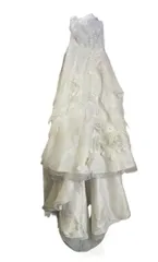 ウェディングドレス 白 花モチーフ トレーン付き フォトウエディング 結婚式 ブライダルドレス m7535