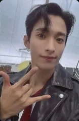 SEVENTEEN 初回限定盤A DK DREAM 白/黒