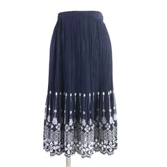 極美品✨PLEATS PLEASE ロングスカート　総柄　海洋生物　ホワイト 極美品✨PLEATS PLEASE ロングスカート総柄海洋生物ホワイト