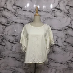 アースミュージックアンドエコロジー　earth music&ecology 半袖ブラウス 【F】　白　ホワイト　レース　上品　シンプル　大人　キレイ　オシャレ