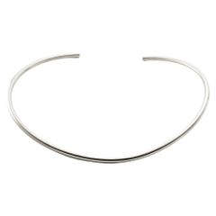 美品☆SOÉJU ソージュ シルバーネックカフ - メルカリ