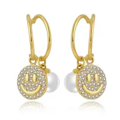 【数量限定】銀の針 可愛い リング ピアス 18金 金属アレルギー対応 フランス風 人気 つけっぱなし レディース ゆれる MOUP笑顔の顔ジルコニアパールピアス 大人