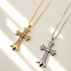 シルバー＆ゴールド】ヴィンテージロック＆クロスネックレス - メルカリ