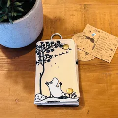 【新品】ムーミン　キャンバスウォレット　財布　木の下　ベージュ