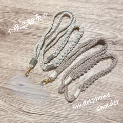 ⭐︎現品販売、翌日発送⭐︎ハンドメイド＊マクラメ編みスマートフォンショルダー