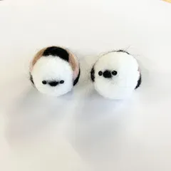 シマエナガくまちゃんa　（羊毛フェルト） 羊毛フェルトで、シマエナガちゃんをたくさん作るよ