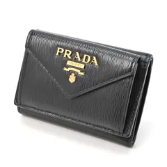 2024年最新】prada 三つ折り 新品の人気アイテム - メルカリ