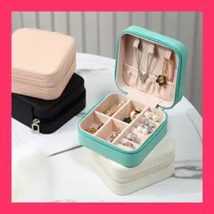 【スタッフおすすめ！】ジュエリーボックス 携帯用 ミニ宝石箱 ジェエリー収納ケース 正方形 アクセサリー収納 ケース 人気 レザー ジュエリー収納 省スペース リング ピアス ネックレス 収納 バレンタインギフト 贈り物 (ピンク)