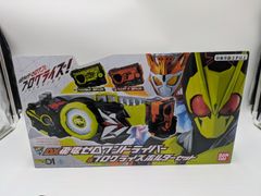未開封品 QUARTERCENTURY デュエルセット ラーの翼神竜