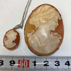 カメオ ネックレス ブローチ ペンダントトップ - メルカリ