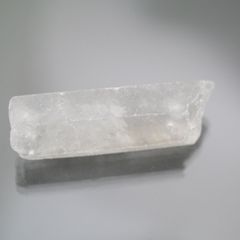 ヒマラヤ ガネーシュヒマール産 エレスチャル ポイント水晶 1点物 Bグレード  約24.7g(約5.5cm×約1.7cm） ヒマラヤ水晶 骸骨水晶 天然石・置き物 ポスト投函配送不可