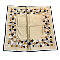 2025年最新】イブサンローラン スカーフの人気アイテム - メルカリ