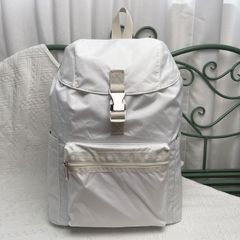 【完売品】LeSportsac 神崎恵　コラボ　リュック　バックパック　白 レスポートサック」が美容家 神崎恵とのコラボバッグを発売 創立