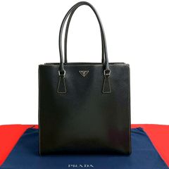 【極美品】プラダ　三角プレート　レザー　ハンドバッグ　ブラック　黒　493 美品】PRADA プラダ ハンドバッグ 三角ロゴプレート シルバー